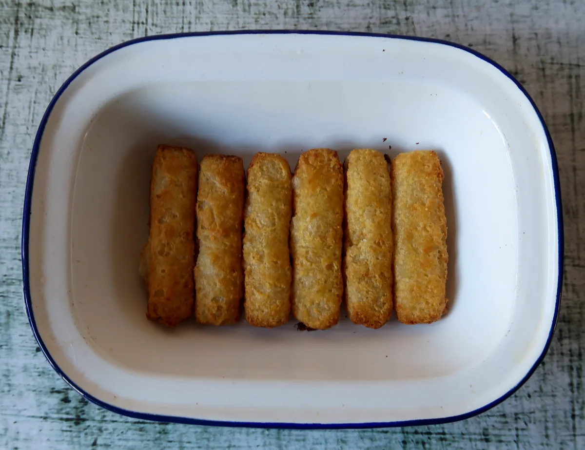 How to cook frozen fish fingers in the air fryer